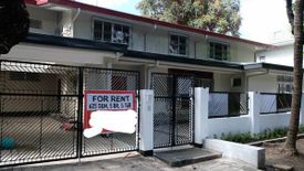 5 Bedroom House for rent in San Lorenzo, Metro Manila near MRT-3 Ayala
