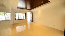 5 Bedroom Townhouse for sale in Culiat, Metro Manila