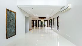 6 Bedroom House for sale in Cupang, Metro Manila