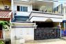 6 Bedroom House for sale in Jatibening, West Java