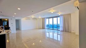 4 Bedroom Condo for rent in BGC, Metro Manila