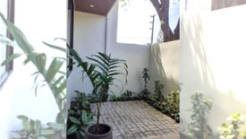 3 Bedroom House for sale in Almanza Uno, Metro Manila