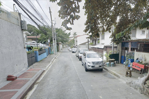 Land for sale in Laging Handa, Metro Manila near MRT-3 Kamuning