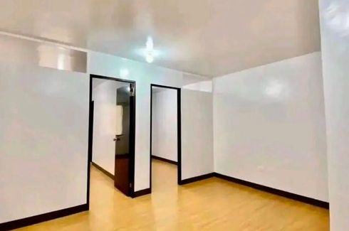 2 Bedroom Condo for sale in Tisa, Cebu