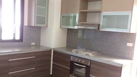 3 Bedroom House for sale in Neopolitan, Ramon Magsaysay, Metro Manila near LRT-1 Roosevelt