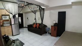 1 Bedroom Condo for rent in San Lorenzo, Metro Manila