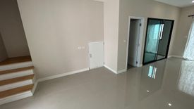 4 Bedroom Townhouse for sale in Patio Vibhavadi-Songprapa, Don Mueang, Bangkok