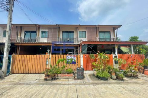 3 Bedroom Townhouse for sale in Pruksa Ville 42 Terdthai-Kalpapruk, Bang Wa, Bangkok near MRT Phasi Charoen