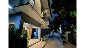 4 Bedroom House for sale in Pasong Tamo, Metro Manila