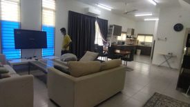 4 Bedroom House for rent in Taman Santalia (Bandar Baru Nilai), Negeri Sembilan