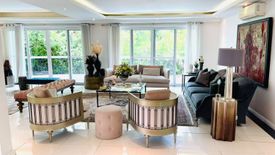 6 Bedroom House for sale in New Alabang Village, Metro Manila