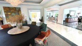 6 Bedroom House for sale in New Alabang Village, Metro Manila