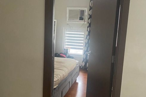 40 Bedroom Condo for rent in Santa Cruz, Metro Manila near LRT-1 Doroteo Jose