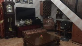 5 Bedroom Apartment for sale in Talon Singko, Metro Manila
