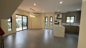 3 Bedroom House for sale in New Alabang Village, Metro Manila