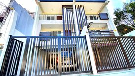 4 Bedroom Townhouse for sale in Central, Metro Manila