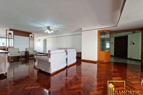 2 Bedroom Apartment for rent in Four Wings Mansion, Khlong Toei Nuea, Bangkok near Airport Rail Link Makkasan