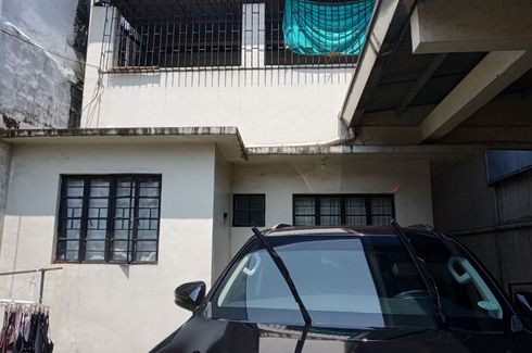 6 Bedroom House for sale in San Roque, Metro Manila near LRT-2 Araneta Center-Cubao