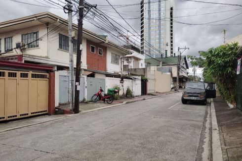 3 Bedroom Townhouse for sale in Sacred Heart, Metro Manila near MRT-3 Kamuning