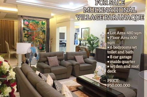 4 Bedroom House for sale in Moonwalk, Metro Manila