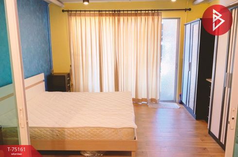 1 Bedroom Condo for sale in Huai Khwang, Bangkok near MRT Sutthisan