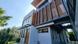 7 Bedroom House for sale in BF Homes, Metro Manila