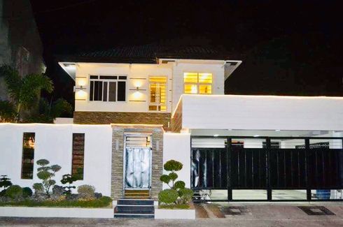 5 Bedroom House for sale in San Lorenzo Ruiz, Laguna