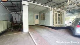 3 Bedroom House for sale in Samae Dam, Bangkok