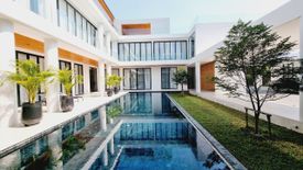 6 Bedroom Villa for sale in Mae Hia, Chiang Mai