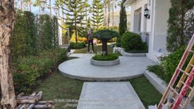 4 Bedroom House for sale in Nantawan Rama 9 - New Krungthepkretha, Saphan Sung, Bangkok