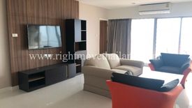 2 Bedroom Condo for sale in Saichol Mansion, Bang Lamphu Lang, Bangkok near BTS Saphan Taksin