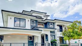 5 Bedroom House for sale in Poblacion, Metro Manila