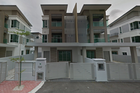 6 Bedroom House for sale in Jalan Bercham, Perak