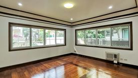 5 Bedroom House for rent in Pansol, Metro Manila