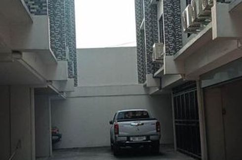 3 Bedroom Townhouse for sale in Vasra, Metro Manila