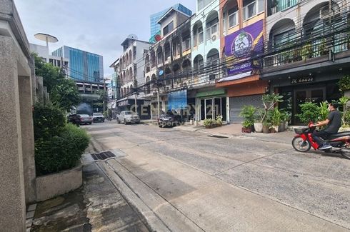 Commercial for rent in Sam Sen Nai, Bangkok near BTS Ari