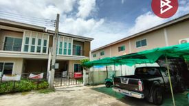 3 Bedroom Townhouse for sale in Bang Bo, Samut Prakan