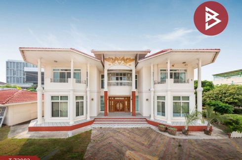 5 Bedroom House for sale in Samrong Nuea, Samut Prakan