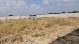 Land for sale in Naraphirom, Nakhon Pathom