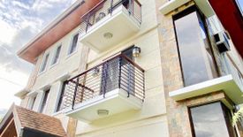 9 Bedroom House for sale in Mariana, Metro Manila near LRT-2 Gilmore