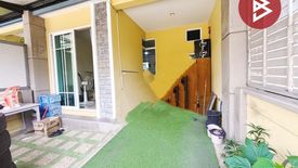 3 Bedroom Townhouse for sale in Khlong Sam, Pathum Thani