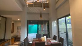 3 Bedroom Townhouse for sale in Khlong Tan Nuea, Bangkok near BTS Phrom Phong