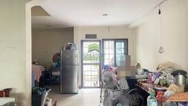 3 Bedroom Townhouse for sale in Prachathipat, Pathum Thani