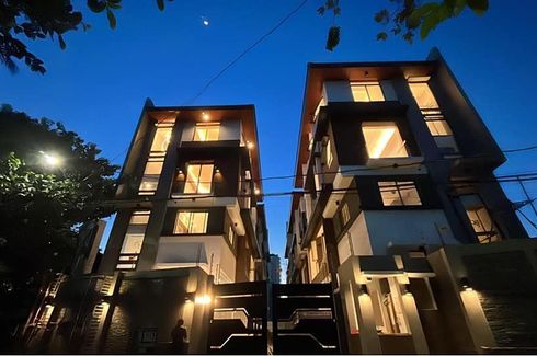 4 Bedroom House for sale in Horseshoe, Metro Manila near LRT-2 Gilmore