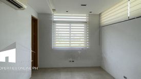 3 Bedroom House for sale in Almanza Dos, Metro Manila