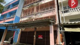 3 Bedroom Commercial for sale in Thawi Watthana, Bangkok