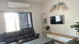 3 Bedroom Townhouse for rent in Talon Dos, Metro Manila