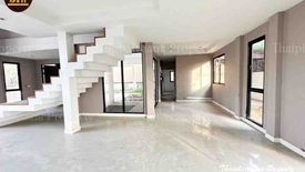 3 Bedroom House for sale in Lam Phak Chi, Bangkok