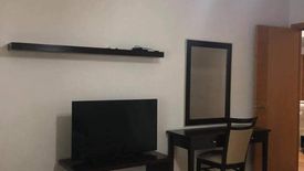 2 Bedroom Condo for sale in San Lorenzo, Metro Manila near MRT-3 Ayala