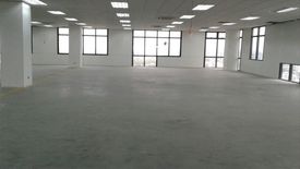 Office for rent in Poblacion, Metro Manila